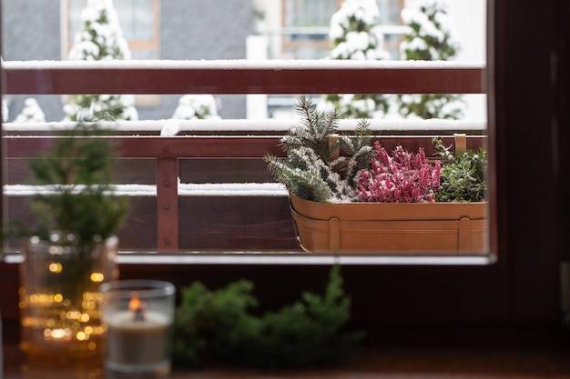 Jak urządzić bardzo wąski balkon, by stał się przytulnym miejscem?