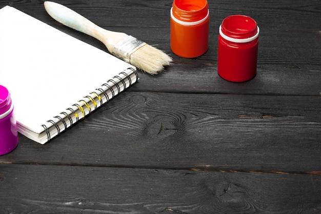 Ile zapłacisz za malowanie ścian 2026?