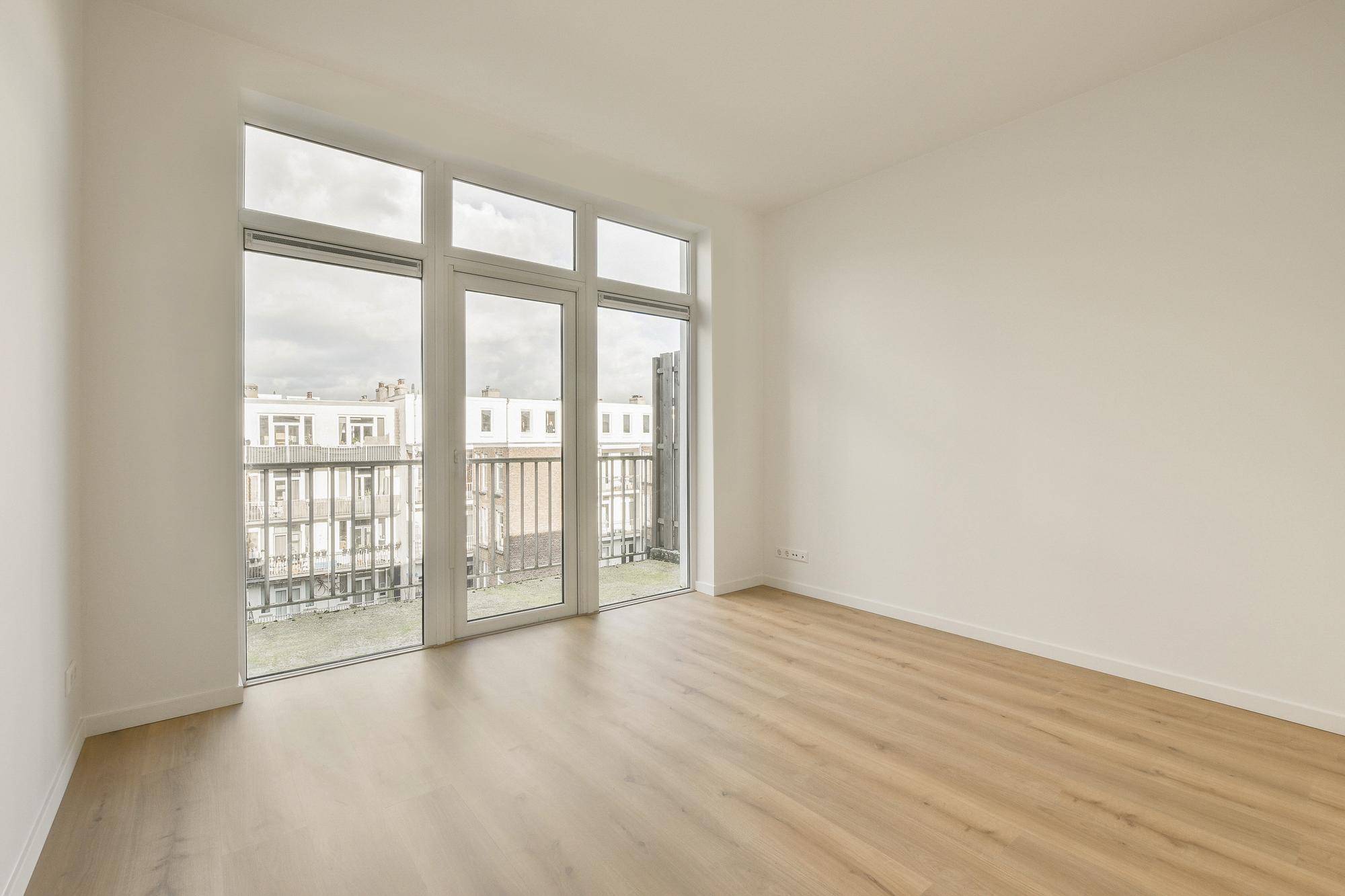 Jak zrobić balkon w domu jednorodzinnym zgodnie z obowiązującymi przepisami?
